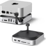 UGREEN Mac mini M4 Dock and Stand with 8K DisplayPort, 10 Ports Docking Station with M.2 NVMe SSD Enclosure, USB-C and USB-A 10Gbps Data Ports, SD/TF Card Slot, 3.5mm Audio for Mac mini M4/ M4 Pro | 10 in 2 with Boîtier M.2 NVME SSD, DisplayPort 4K 240Hz 144Hz, 5 USB Ports 4A1C 10Gbps, SD TF Card Reader, 0.1 Inch Aux